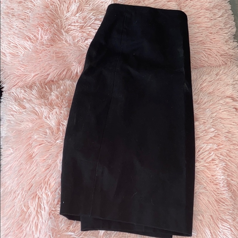 Banana Republic black pencil skirt